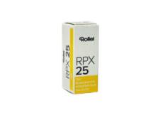 Rollei RPX 25 film noir & blanc 120