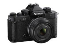 Nikon Zf + 40mm f/2 vintage