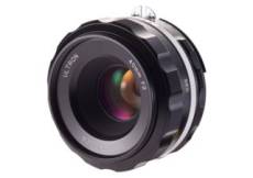 VOIGTLANDER Ultron 40 mm f/2,0 SLII-S monture Nikon F objectif photo noir