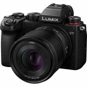 Lumix DC-S5 + 35mm f/1.8