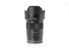 OCCASION - SONY Zeiss Sonnar T* FE 55 mm f/1.8 ZA monture Sony E objectif photo hybride