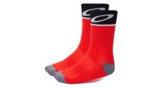 Oakley mid high chaussettes de cyclisme rouge